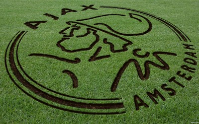 海博电竞热评-于帕梅卡诺赛后闭门思过